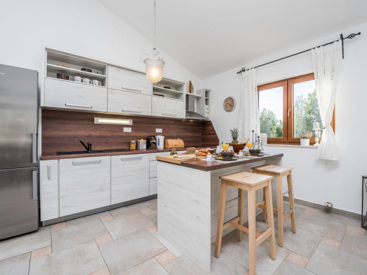 Holiday Home Velebit By Interhome Рованиска Екстериор снимка