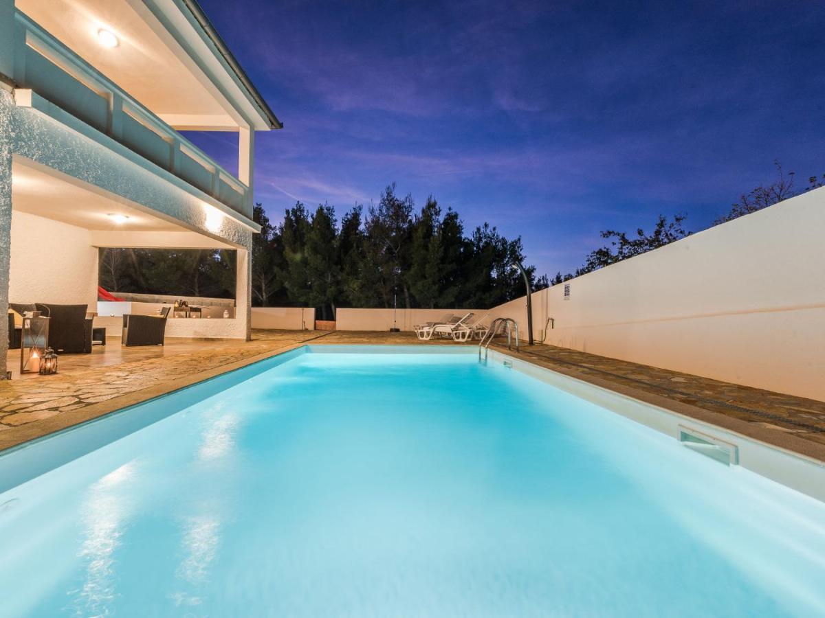 Holiday Home Velebit By Interhome Рованиска Екстериор снимка