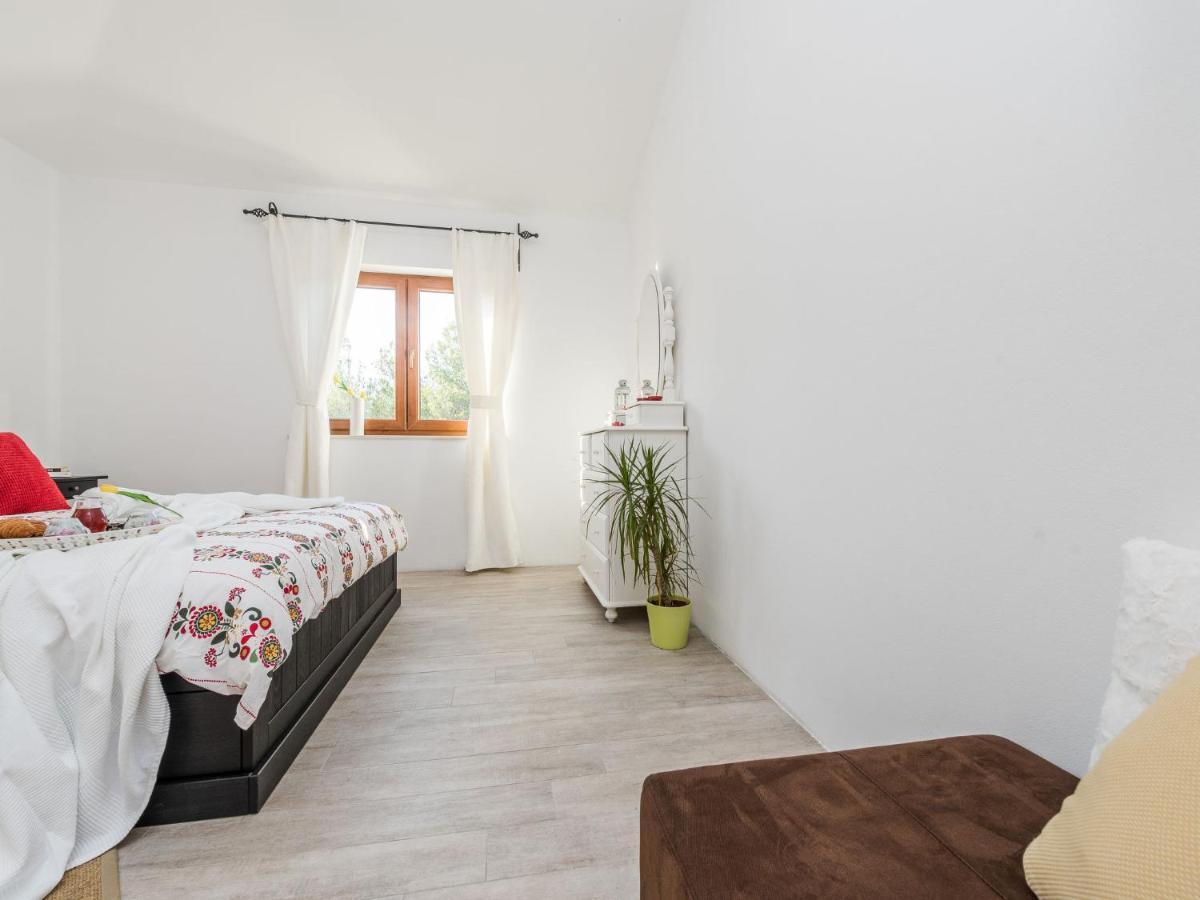 Holiday Home Velebit By Interhome Рованиска Екстериор снимка